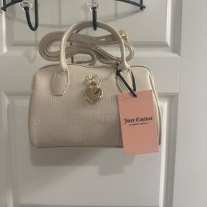 Juicy Couture Cream ANGEL
MINI SPEEDY